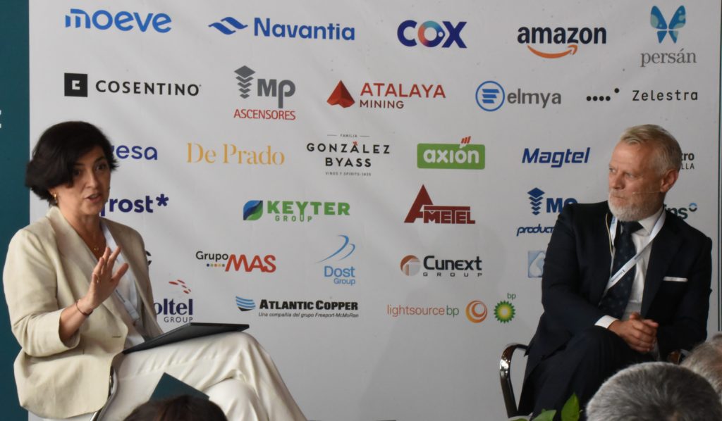 Macarena Gutiérrez, CEO de Atlantic Copper, protagonizó el II almuerzo-coloquio Mandatum Club 1 Entrevista 2