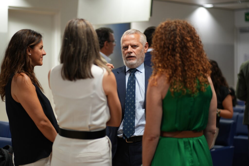 Mandatum celebra un nuevo Aula Mandatum dedicada al Absentismo 19 DSC04439
