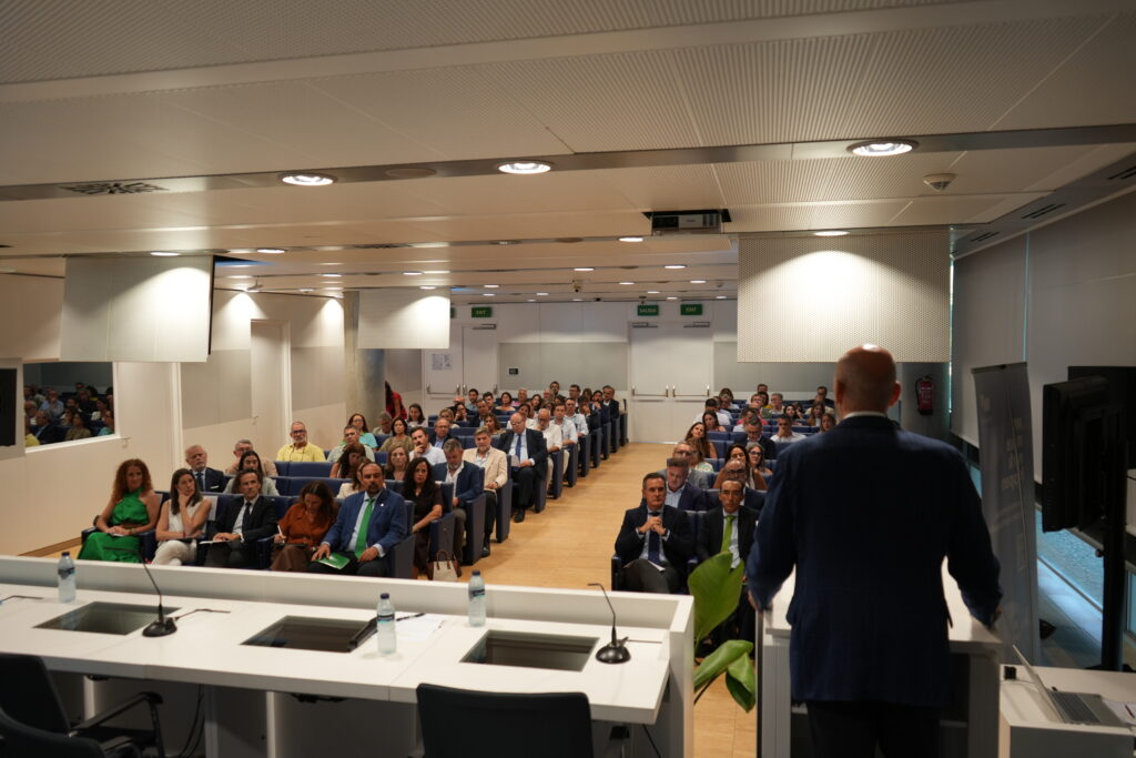 Mandatum celebra un nuevo Aula Mandatum dedicada al Absentismo 29 DSC04490 1