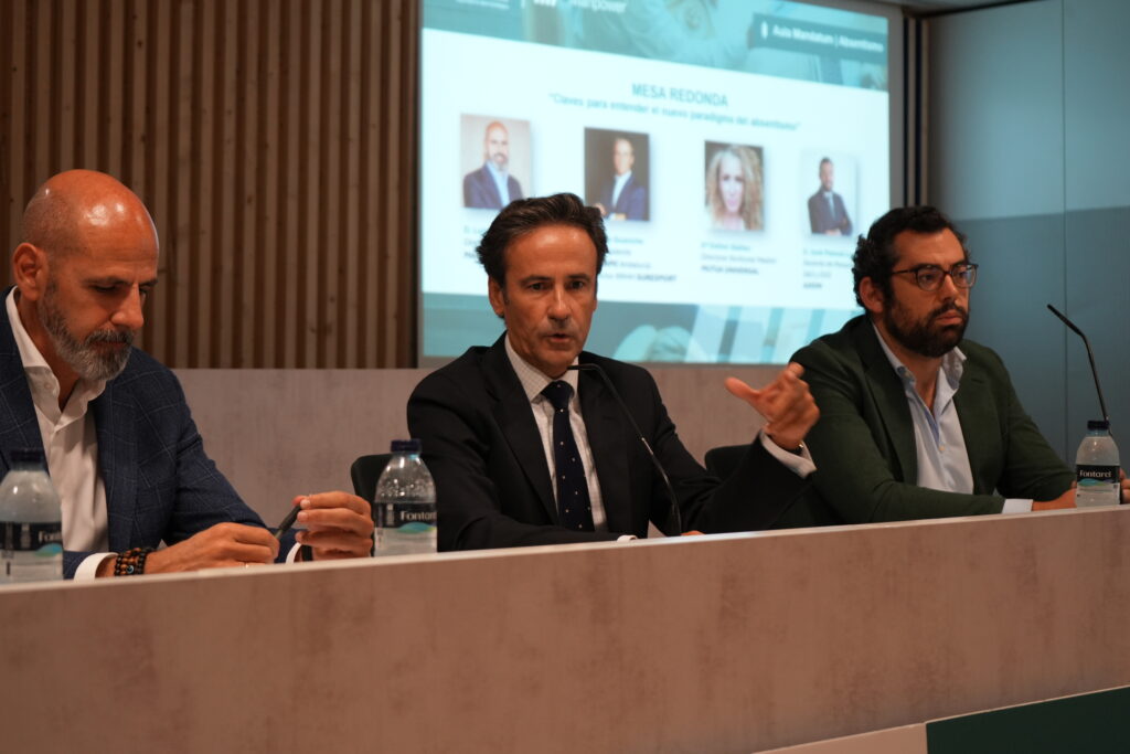 Mandatum celebra un nuevo Aula Mandatum dedicada al Absentismo 38 DSC04544