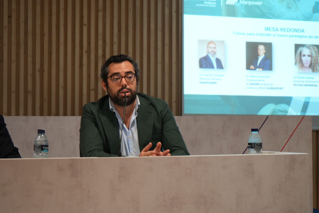 Mandatum celebra un nuevo Aula Mandatum dedicada al Absentismo 41 DSC04547 1